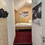 Hotel Pension Loewen Nahe Feldkirch - Guenstige Zimmer Fuer Urlauber, Firmen Und Monteure * Sulz (Feldkirch)