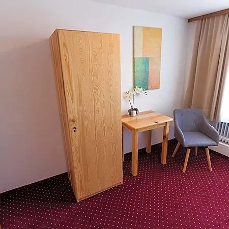 Löwen Nahe Feldkirch - Günstige Für Firmen, Monteure Und Reisende Hotel *